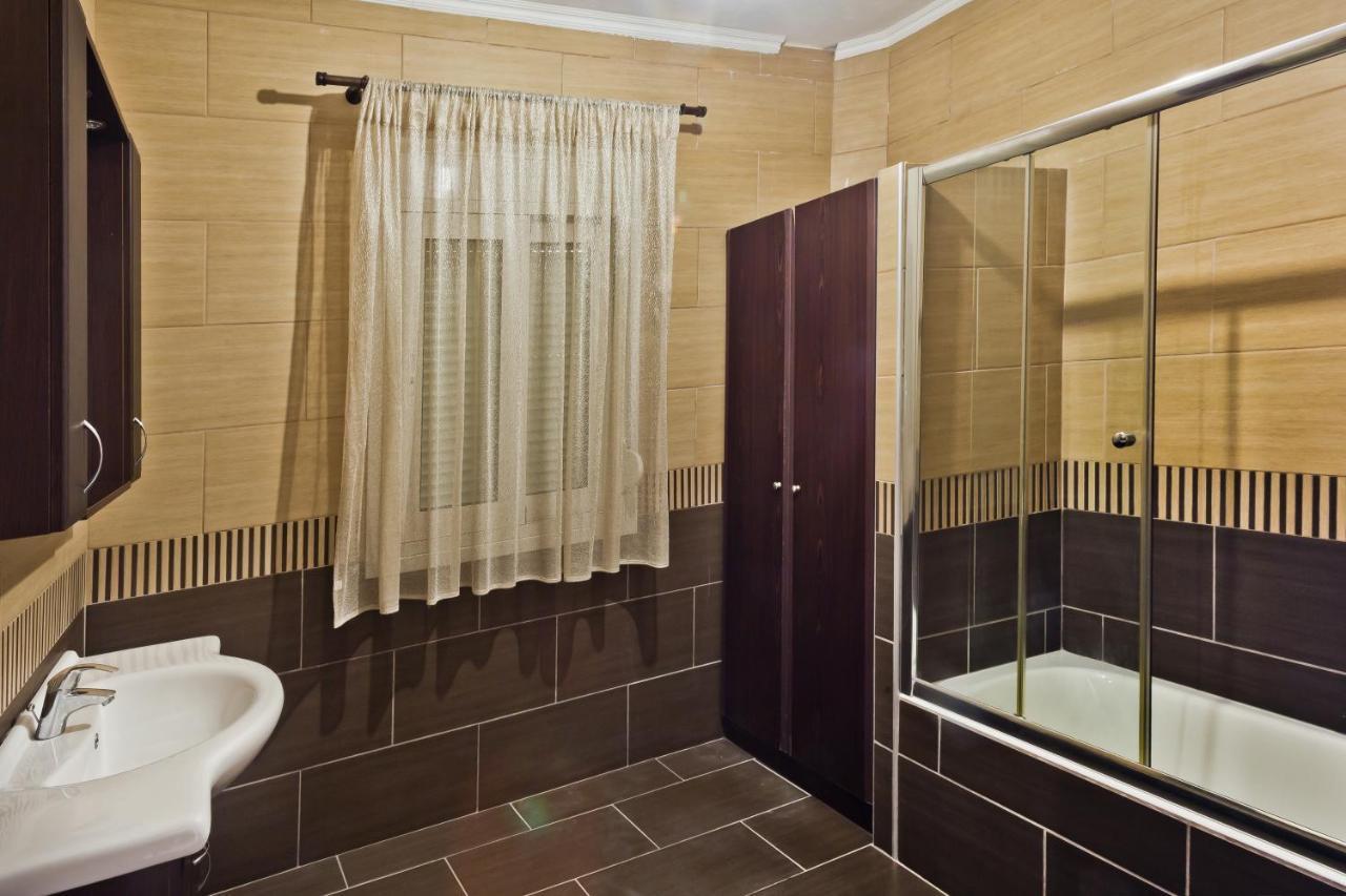 Lux Sea View Apartment Karpathos Exterior foto